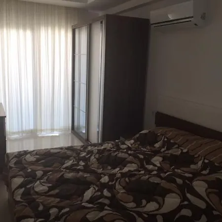 Apartment Crown City C68 *
