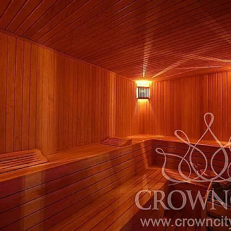 Crown City C68